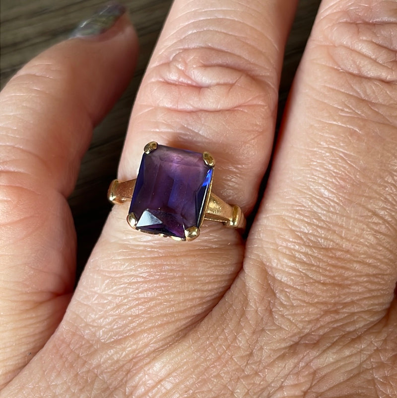 Alexandrite Ring - 10k Gold - Vintage