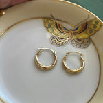 Dainty Swirl Hoops - 14k Gold - Vintage