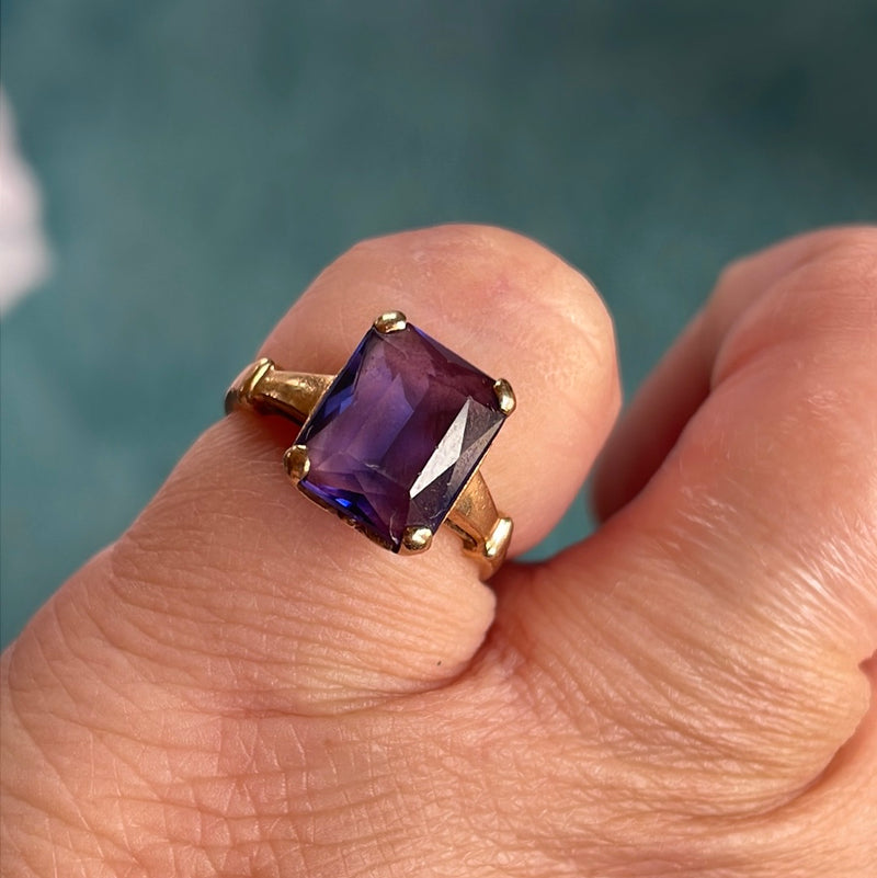 Alexandrite Ring - 10k Gold - Vintage