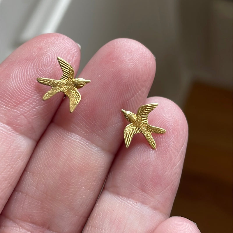 Bird Stud Earrings - 9k Gold - Vintage