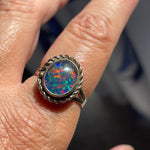 Opal Ring - Rope Bezel with Knot - 9k Gold - Vintage