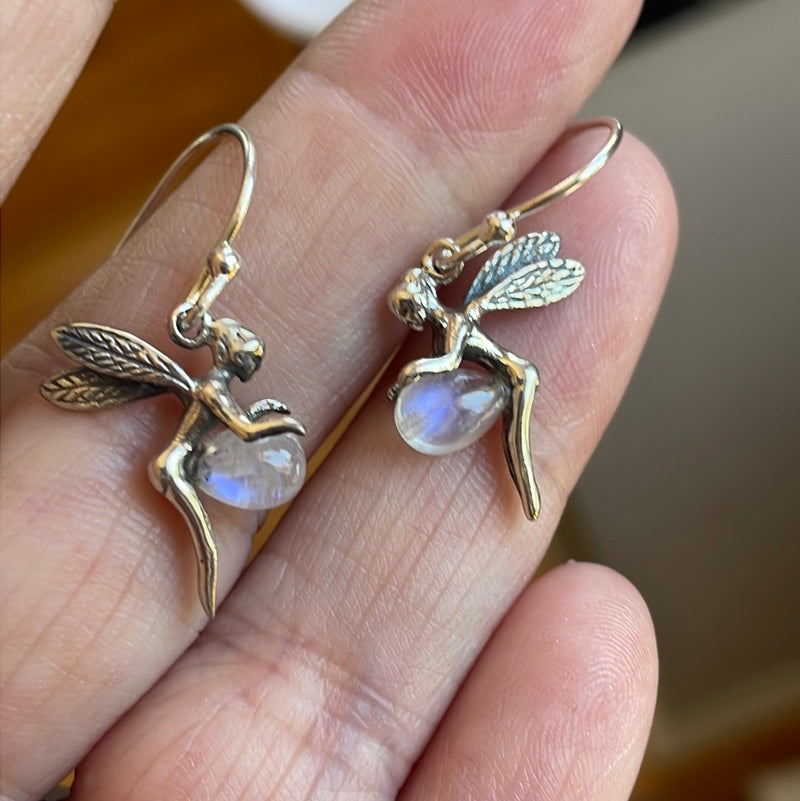 Wee Fairy Earrings - Moonstone - Sterling Silver - Vintage