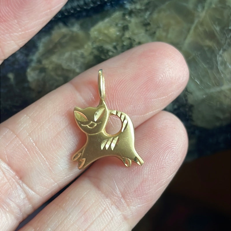 Cat Pendant - 14k Gold - Vintage