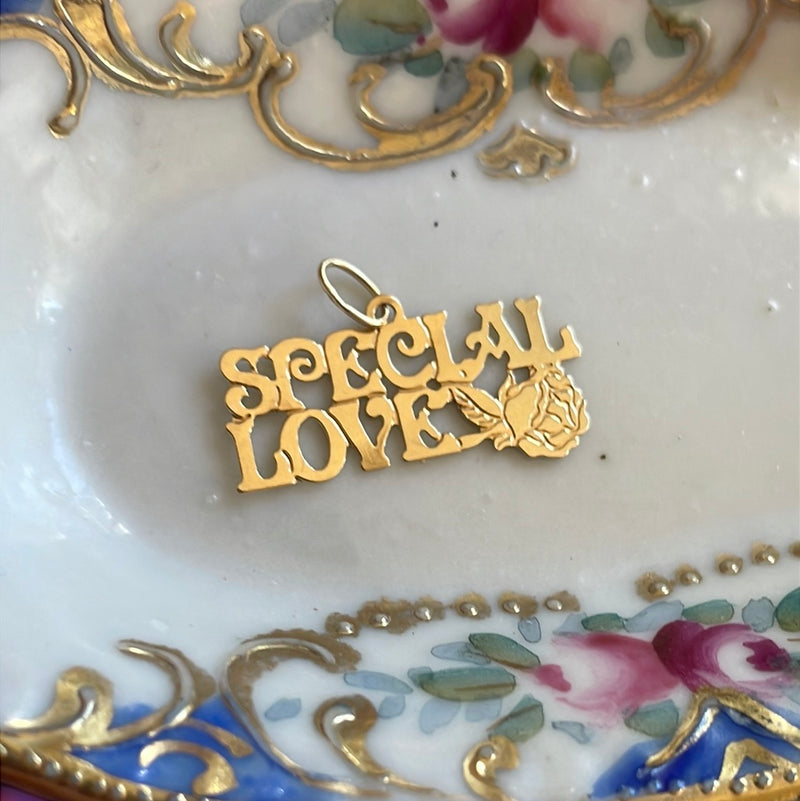 Special Love Pendant - 14k Gold- Vintage