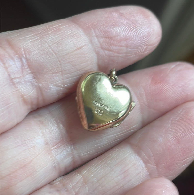 Engraved Heart Locket - 9k Gold - Vintage