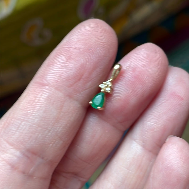 Emerald Teardrop Pendant - Diamond - 14k Gold - Vintage