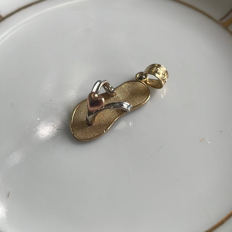 Sandal Pendant - 14k Gold - Vintage