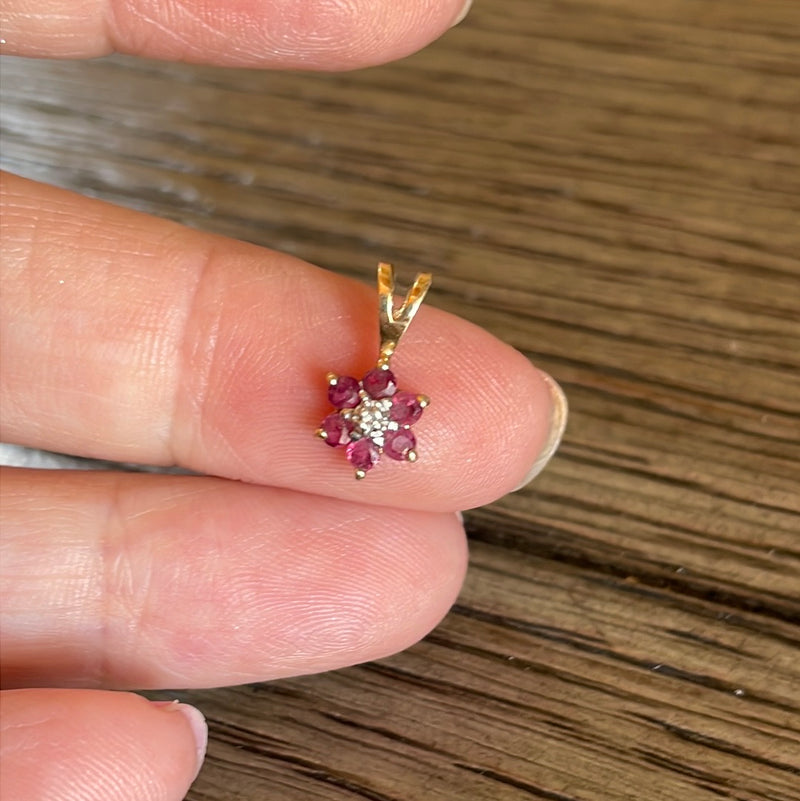 Ruby Diamond Flower Pendant - 10k Gold - Vintage