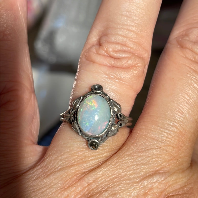 Opal Ring - Arts & Crafts Era - Sterling Silver - Antique