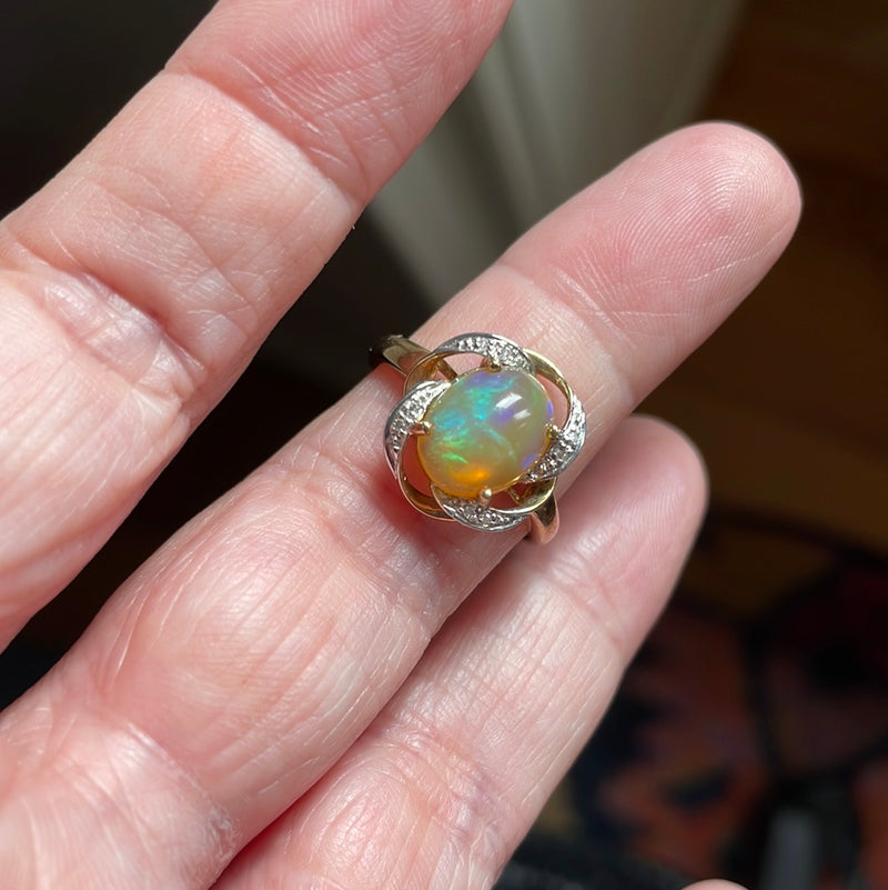 Opal Diamond Ring - 10k Gold - Vintage
