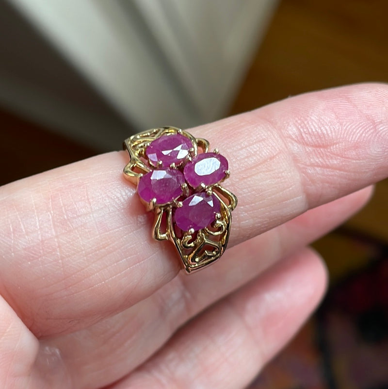 Ruby Heart Ring - 10k Gold - Vintage