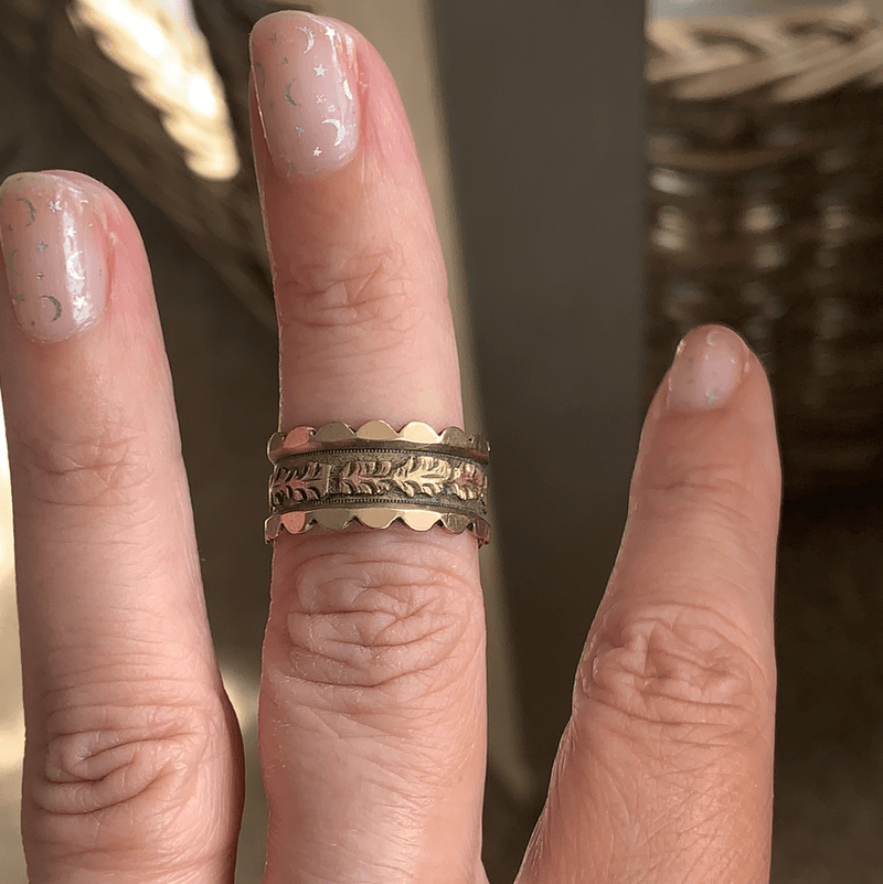Scallop edge Cigar Band -10k Rose and Yellow Gold - Antique