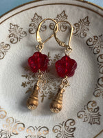 Red Parisian Flower Earrings - Glass - Vintage Beads - Handmade