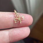 dainty-clover-pendant-14k-gold-vintage