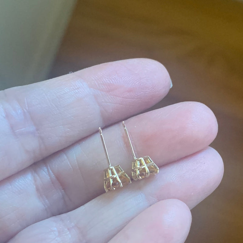 Citrine Earrings - Triangle cut - 10k Gold - Vintage