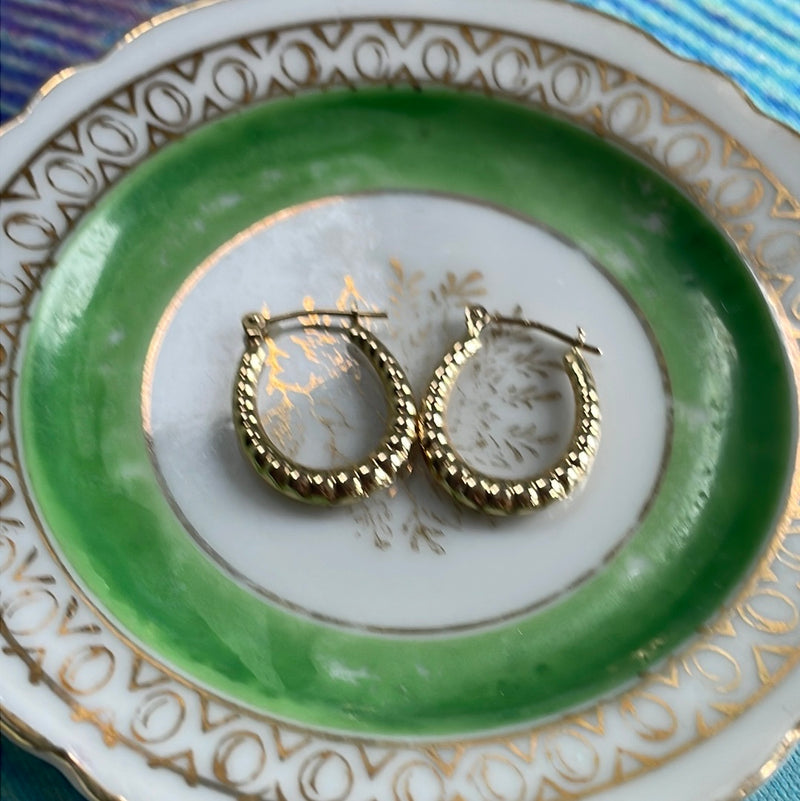Beaded Oval Earrings - 14k Gold - Vintage