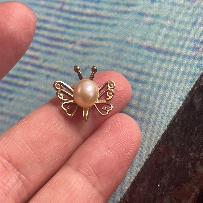 Pearl Butterfly Pendant - 14k Gold - Vintage