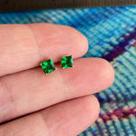 Green Glass Earrings - 14k Gold - Vintage