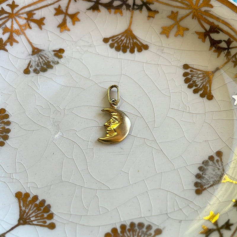 dainty-moon-pendant-14k-gold-vintage-1