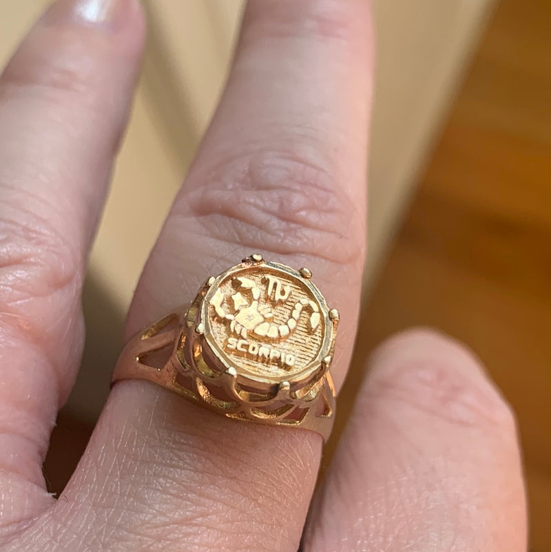 Scorpio Signet Ring - 14k Gold - Vintage