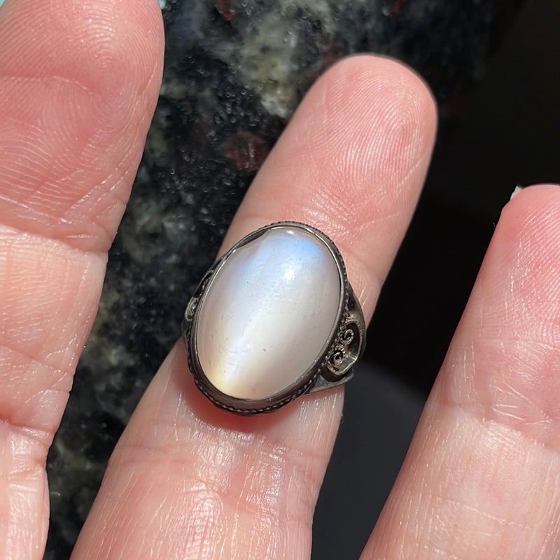 Dainty Natural Moonstone Leaf Ring, 2ct Oval Cut Twig Moonstone Ring, -  Giliarto