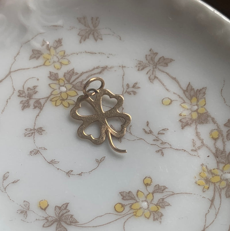 four-leaf-clover-pendant-14k-gold-vintage