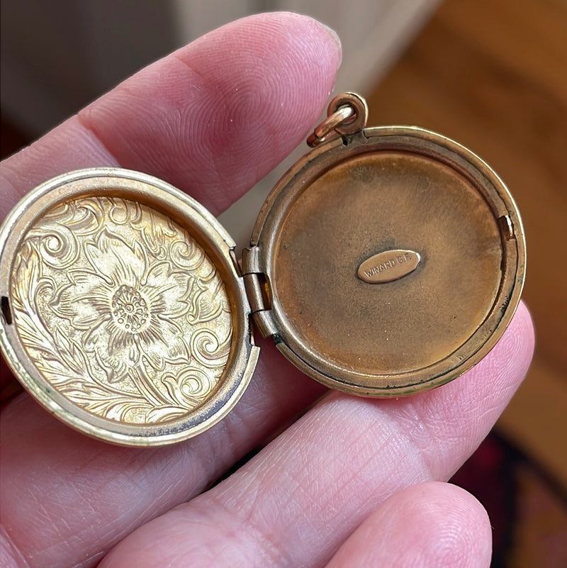 Engraved Flower Locket - Gold Filled - Vintage- Antique Locket