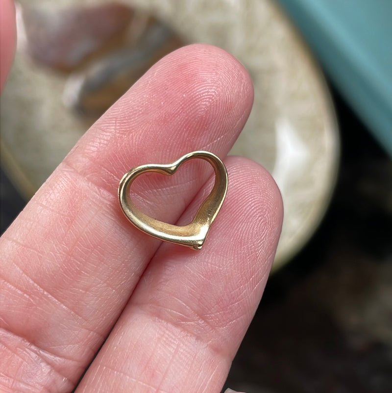 Floating Heart Necklace 14k Gold Vintage – Vintage Paris Jewelry