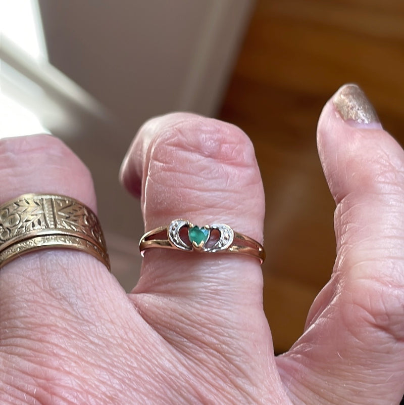 Emerald Heart Ring - 10k Gold - Vintage
