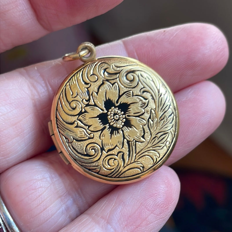 Gold Plated Flower Locket Pendant Necklace Antique Victorian