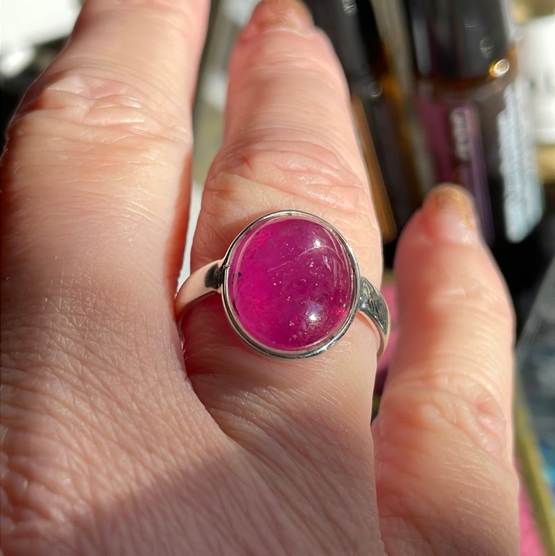 Ruby Cabochon Ring - Sterling Silver - Vintage