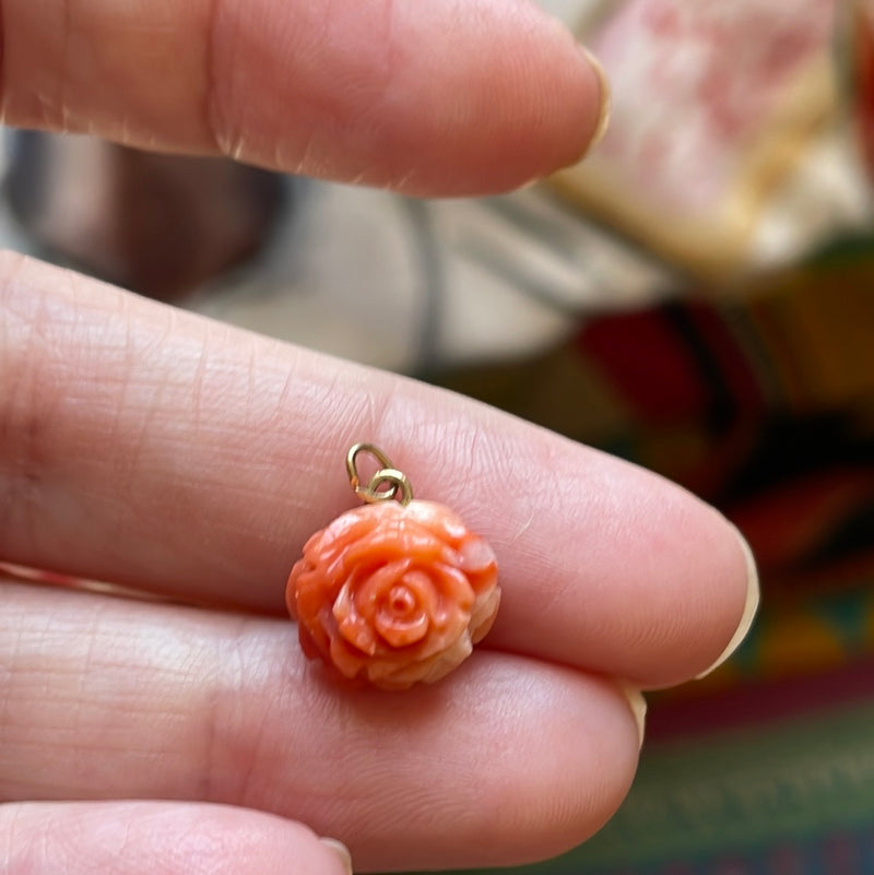 carved-coral-rose-pendant-10k-gold-vintage