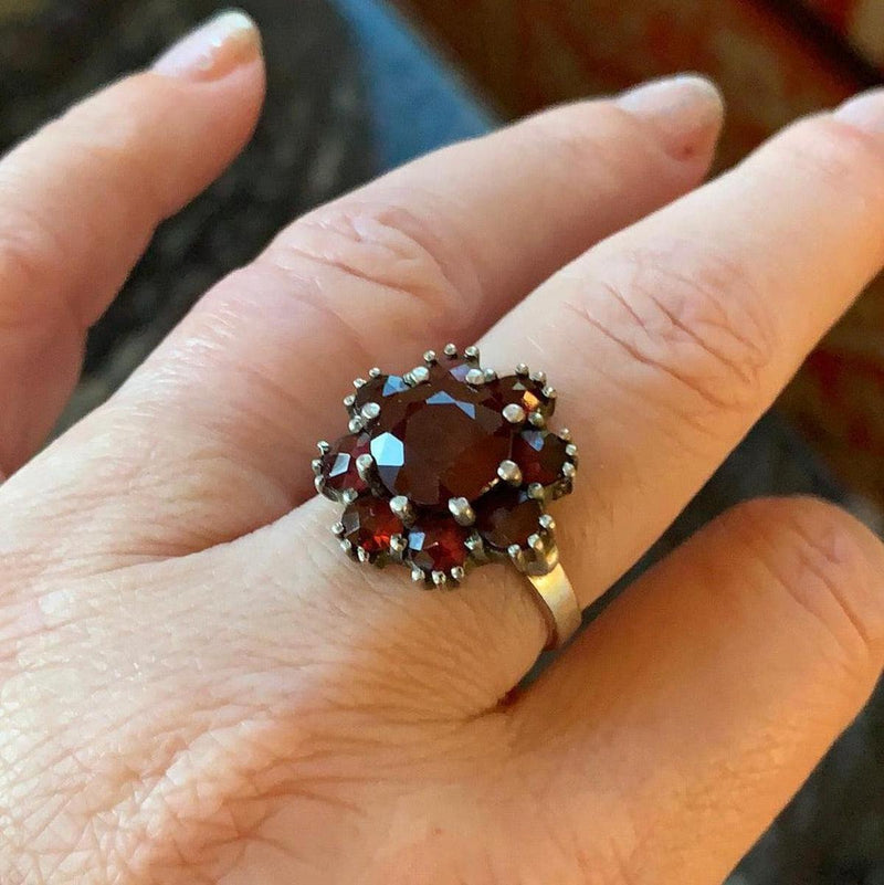 Antique Bohemian Garnet Crystal Jewelry Box Ref: 852773 - Antique Jewelry, Vintage Rings, Faberge EggsAntique Jewelry, Vintage Rings