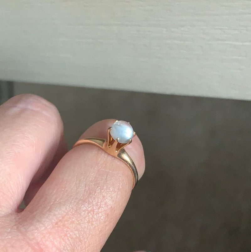 Moonstone Solitaire Ring - 14k Gold - Antique