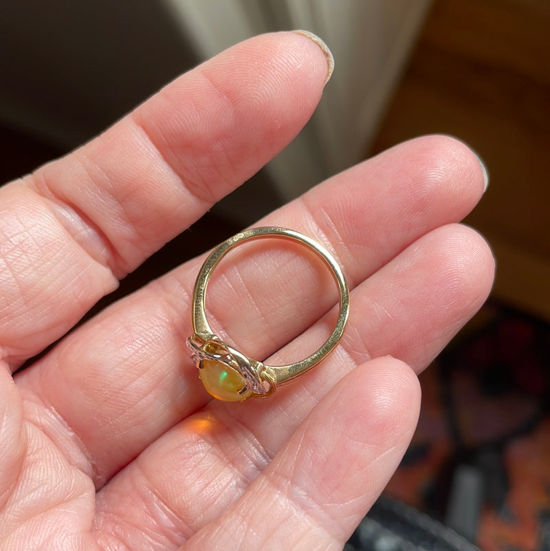 Opal Diamond Ring - 10k Gold - Vintage