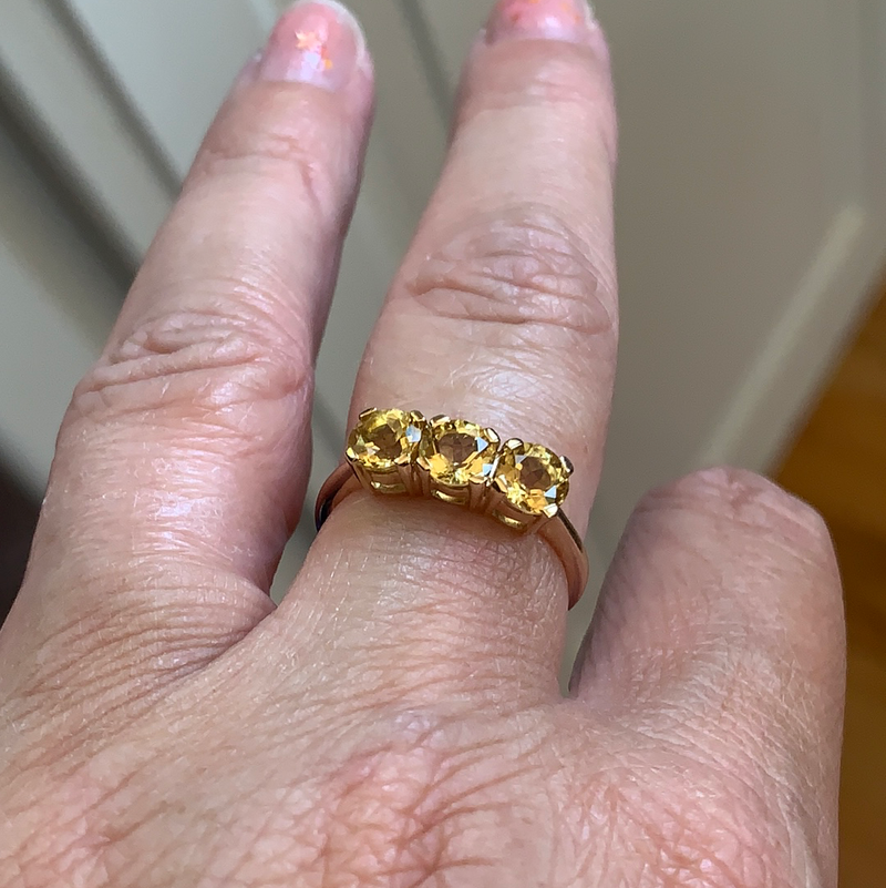 Golden Beryl Trilogy Ring - 9k Gold - Vintage