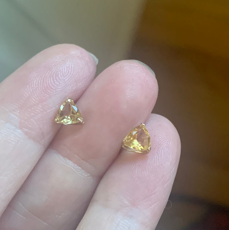 Citrine Earrings - Triangle cut - 10k Gold - Vintage