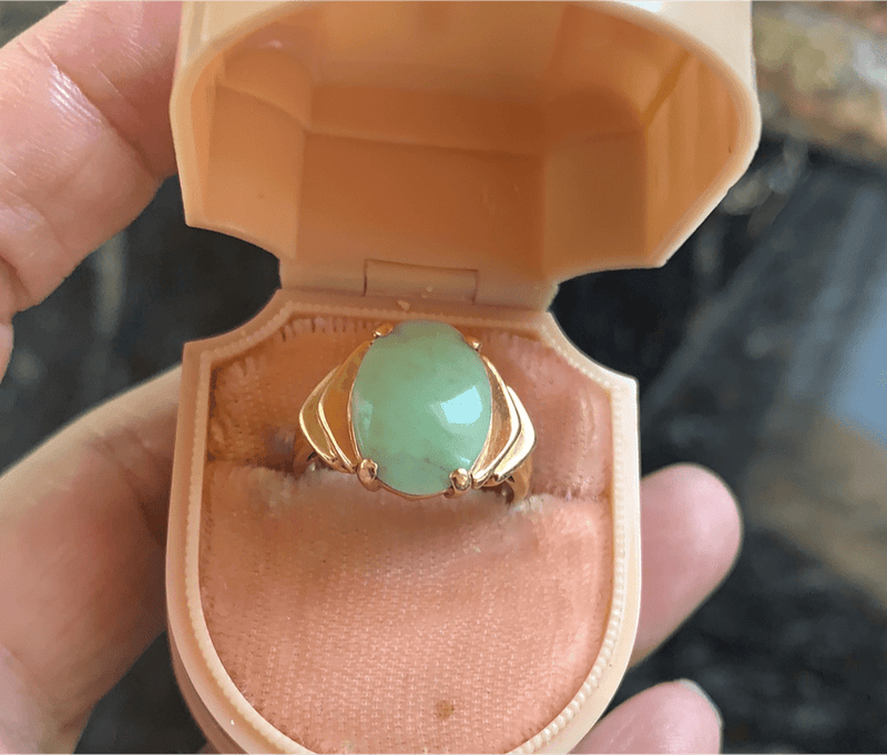 Jade Ring - 14k Gold - Vintage