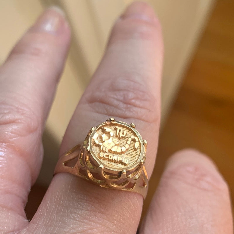 Scorpio Signet Ring - 14k Gold - Vintage
