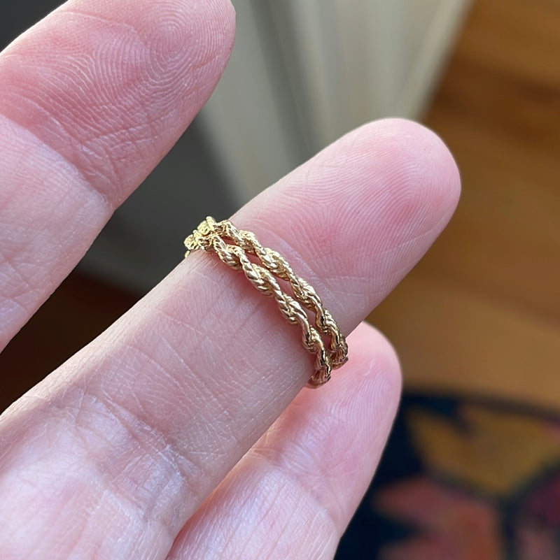 Rope Band Ring - 14k Gold - Vintage (sold individually)